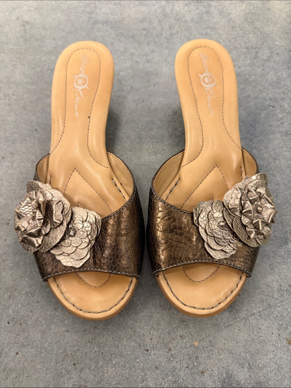 Born Metallic Bronze Floral Slide Sandals